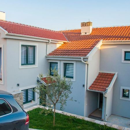 Beach Apartments Tivat Eksteriør billede