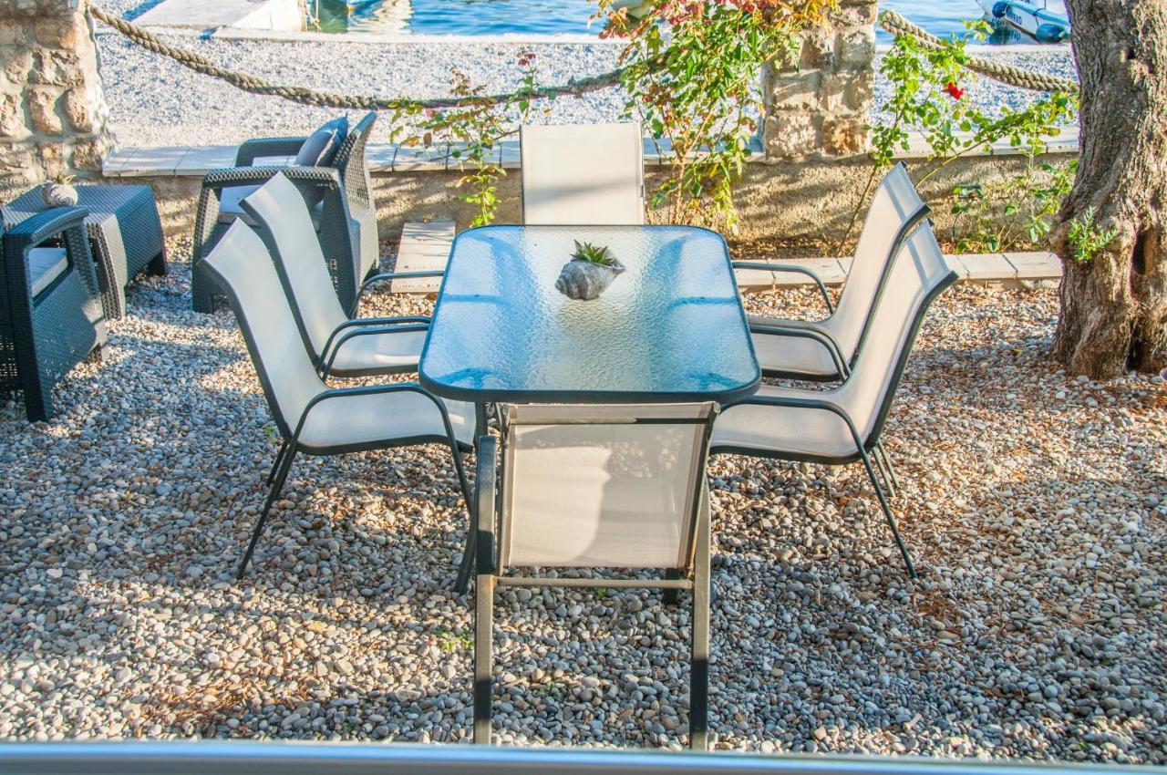 Beach Apartments Tivat Eksteriør billede