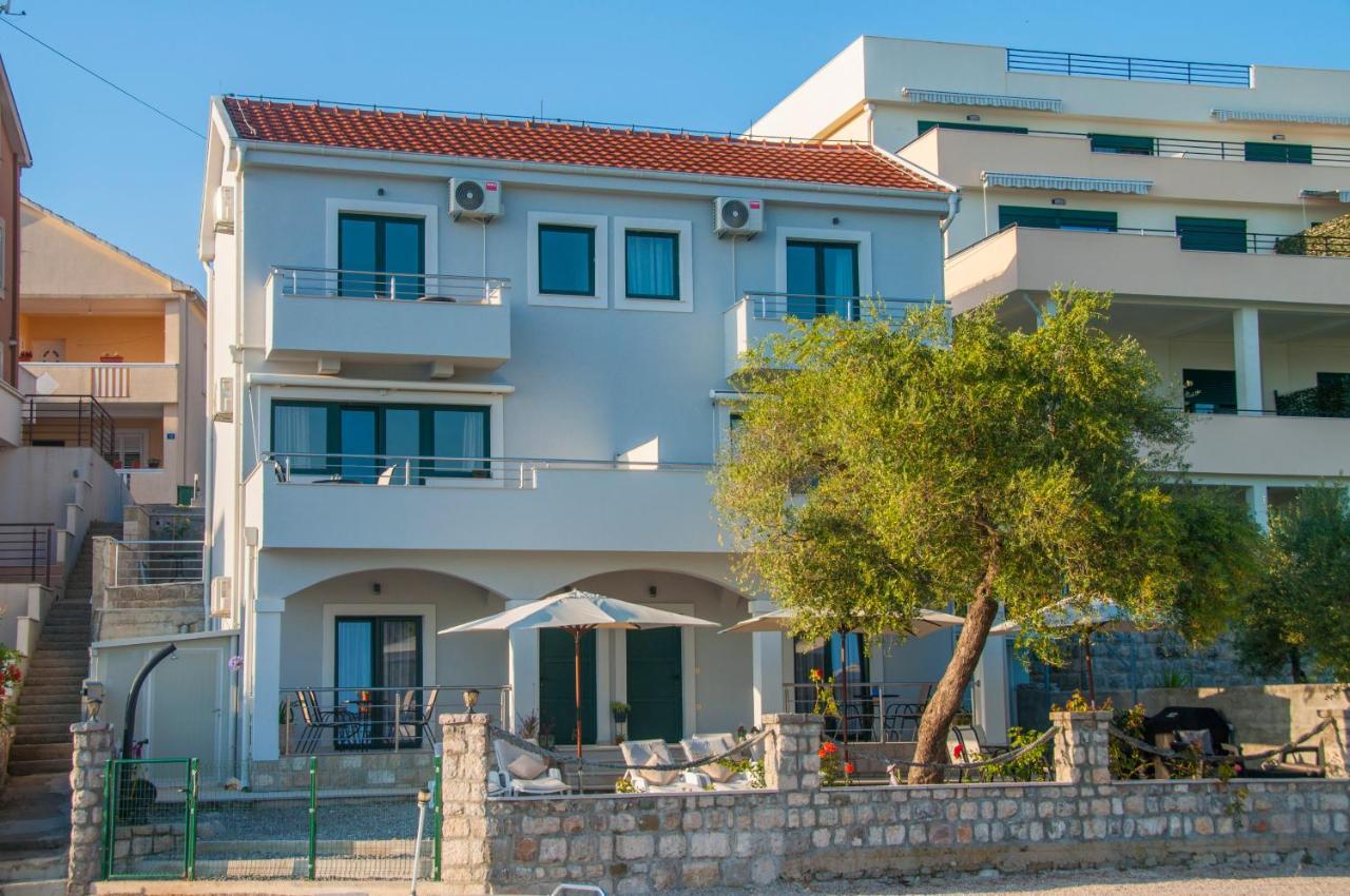 Beach Apartments Tivat Eksteriør billede